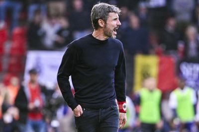 Mark van Bommel er blevet udnævnt som Belgiens landstræner.