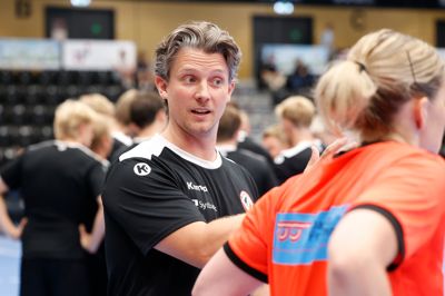 Onsdag aften står Matias Helt Jepsen for første gang med cheftræneransvaret i en betydende kamp for HC Midtjylland. Det bliver pokalkampen mod ligamandskabet Sønderjyske.