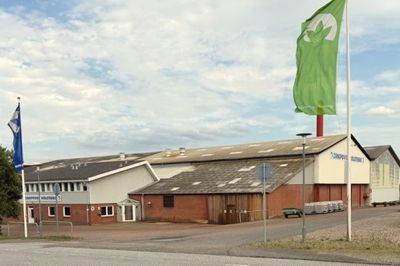 Nordvestjysk Galvanisering blev født her på Skivevej 170 ved Hvam i 1979, inden virksomheden i 2020 blev overtaget af den tyske koncern Zinkpower. Snart går byggeriet af en ny fabrik i gang på Sønderlundvej i det nordlige Holstebro.