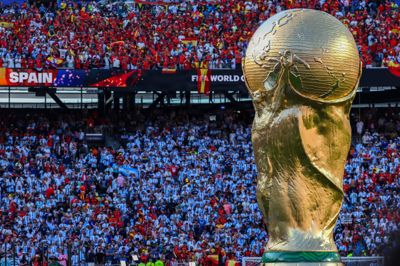 VM kan blive uden europæiske hold fremover, truer Uefa med.