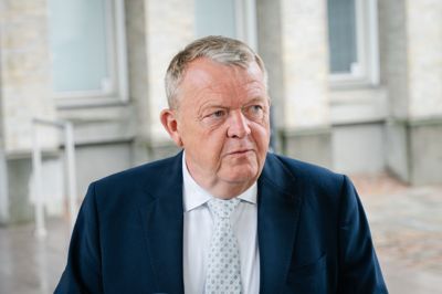 Udenrigsminister Lars Løkke Rasmussen (M) skriver fredag, at migrantstrømme i Ceuta vækker mindelser om flygtningestrømme i 2015.