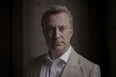 DF-formand Morten Messerschmidt vil lægge pres på statsminister Mette Frederiksen (S) i forhold til at suspendere Spanien fra Schengen-samarbejdet.