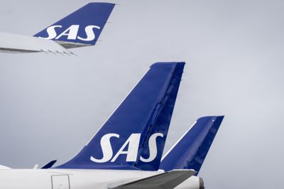 Staten skal opkøbe bæredygtigt flybrændstof, som derefter skal videresælges til luftfartsselskaber, der flyver fra danske lufthavne, mener De Konservative.