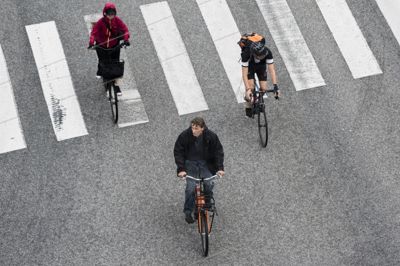 Fysisk motion i hverdagen som eksempelvis aktiv transport på cyklen er en af de ting, professor Lars L. Andersen anbefaler for at reducere risikoen for stress.
