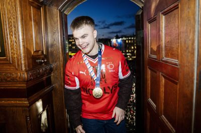 Mads Svane var med til at fejre Danmarks EM-guld tidligere i år.
