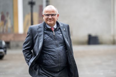 Administrerende direktør i Vestas Henrik Andersen har onsdag grund til at smile efter et flot regnskab og en aktie i hopla.