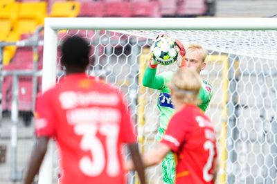 Aske Andresen havde tre store redninger i Farum, men kunne ikke holde bolden ude af nettet, da Ibrahim Adel blev matchvinder.