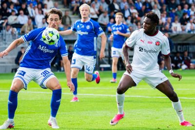 FCM-målscorer Stanley Iheanacho (t.h.) - her i duel mod Lyngbys Mikkel Fischer - kunne sammen med holdkammeraterne ærgre sig over søndagens remis mod oprykkerne.