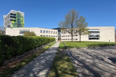 Lokalpolitiet i Viborg håber på godt vejr til åbent hus-arrangementet fredag den 21. august og byder på is, kaffe og tid til at snakke.