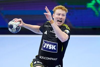 Magnus Rahbek har udsigt til masser af spilletid efter Mads Svanes skade, og mandag aften greb han chancen.