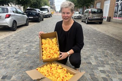 500 gule plastikænder. Det er hvad, hvad bykoordiantor Birthe Luckmann har indkøbt til andevæddeløb i forbindelse med Open By Night i Vildbjerg. Endnu har hun ikke de praktiske detaljer på plads.