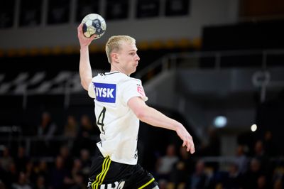 Patrick Boldsen og co. åbner sæsonen i Arena Nord i Frederikshavn, hvor første fløjt lyder klokken 19.