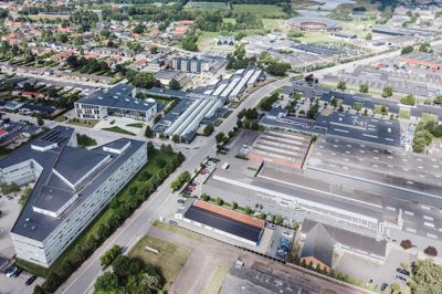 Herningsholm-området set i droneperspektiv.