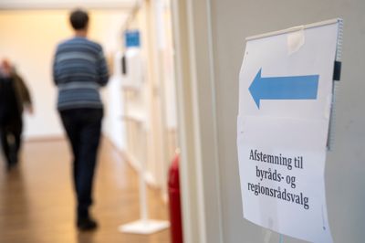 Kommunalvalg og regionsvalg i Ringkøbing-Skjern Kommune i november blev 800.000 dyrere end budgetteret. Det skyldes stigende omkostninger til at gøre opmærksom på valgene.