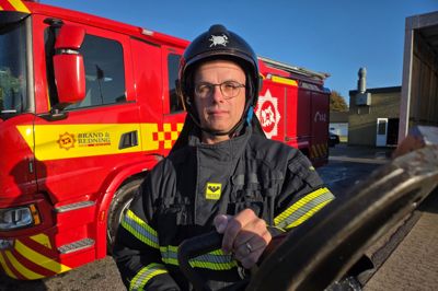 Hvis man har lyst til at se, hvordan brandfolkene arbejder med at frigøre en fastklemt person fra en personbil, så kan man til Videbæk by Night se en demonstration af værktøj og arbejdsprocessen ved frigørelse. Her viser brandstationsleder Jens Jansen en såkaldt "ørnenæb" frem, der så let som ingenting kan klippe gennem stolperne på en bil.