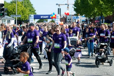 Sådan en fest vil de også gerne have i Ikast, og håbet har længe været, at byen kan få Royal Run til at kigge forbi. 2027-udgaven gik lige forbi byen og ender i stedet i Silkeborg.