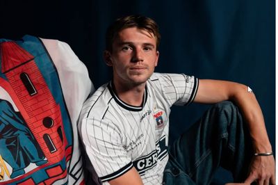 Callum McCowatt flyver videre mod nye mål. Han kan ende med at få debut mod SIF.