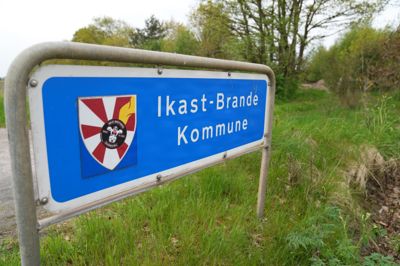 Ikast-Brande Kommune er for 14. gang blevet vurderet som landets mest erhvervsvenlige kommune. Kommunen klarer sig godt på tværs af alle kategorier og klarer sig ifølge DI suverænt bedre end resten af de danske kommuner.