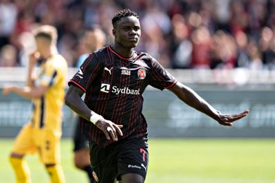 Franculino Djú skal efter tre år i FC Midtjylland nu vise sit udprægede målinstinkt i tyrkisk fodbold hos Trabzonspor, hvor han bliver genforenet med Aral Simsir.