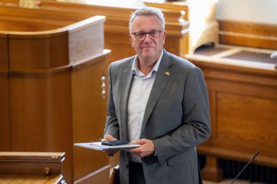 Udlændinge- og integrationsminister Morten Bødskov (S) er optimist, hvad angår en snarlig etablering af udrejsecenter uden for EU.
