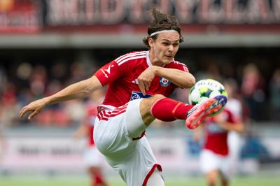 - Vores fundament i spillet har været rigtig godt, og jeg synes også, at vi viste rigtig fine takter senest mod FC Midtjylland, siger Alexander Priesborg Madsen.