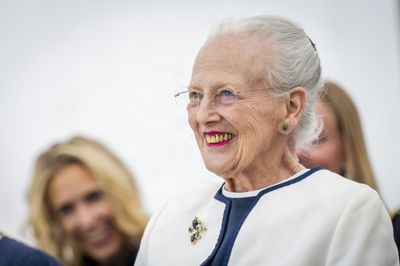 Her ses Dronning Margrethe overrække Rungstedlundprisen på Karen Blixen Museum Rungstedlund i Rungsted fredag den 12. september 2025.