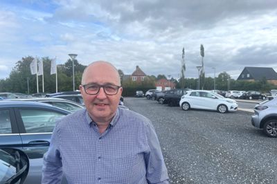 Kim Cilliborg Kristensen, direktør for S.E.J. Biler i Nørre Snede, satte pris på kommunens hurtighed, da man skulle bruge en nedrivningstilladelse.