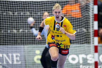 Kathrine Heindahl er udtaget til landsholdet for at styrke forsvaret.