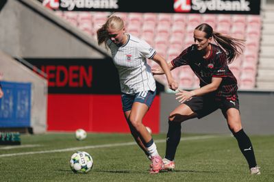 Frida Nautrup og resten af FCM-forsvaret har imponeret i sæsonens første kampe. Men i den seneste uge har FCM-kvinderne indkasseret hele otte mål i sæsonens to sværeste udekampe. Billedet her er dog fra en tidligere kamp.