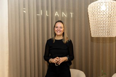 Anja Lund Graversgaard står i dag i spidsen for Brillant, hvor hun begyndte som elev for 30 år siden.