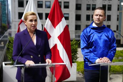 Statsminister Mette Frederiksen (S) og Grønlands regeringschef Jens–Frederik Nielsen holder pressemøde efter sikkerhedsaftale med USA på taget af den danske FN-mission i New York.