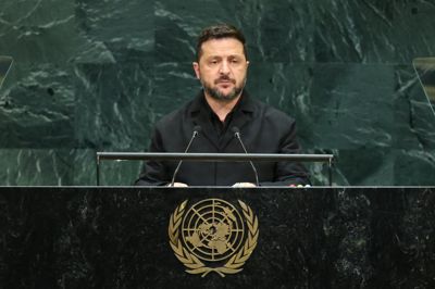 Fra talerstolen til FN's Generalforsamling siger Ukraines præsident, at Rusland bruger borgere fra 47 lande som soldater i krigen i Ukraine.