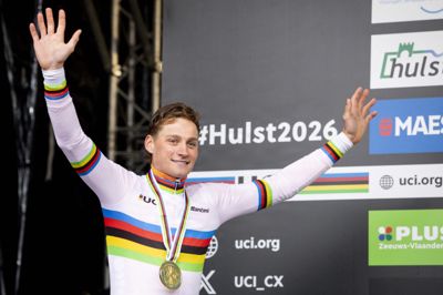 Hollandske Mathieu van der Poel vandt i år VM i cykelcross for ottende gang.