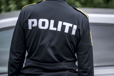 Politiet beder om hjælp fra offentligheden efter en ulykke, hvor en cyklist blev fundet med alvorlige skader.