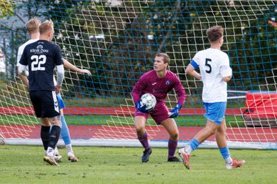 Keeper Andreas Svenningsen høstede roser lørdag for en stensikker indsats i buret.