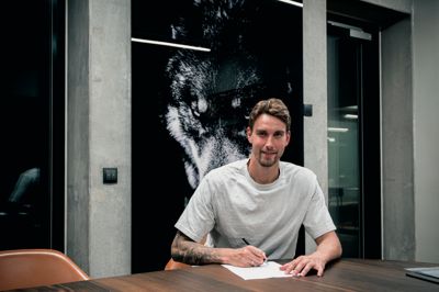 Andreas Maxsø har sat sin signatur på en kontrakt, der løber frem til 31. december 2026.