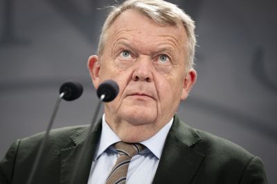 Ifølge udenrigsminister Lars Løkke Rasmussen vil »russerne ikke være i stand til at fremlægge beviser, der understøtter« helikopter-hændelsen den 14. september. - Det rokker ikke en tøddel ved vores opfattelse af den situation, siger han til TV 2 News onsdag aften.