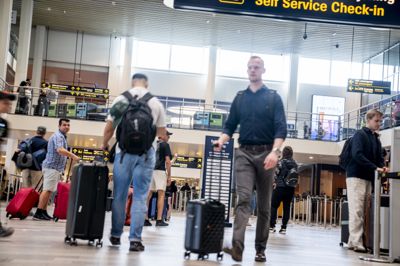 Rejsende i Københavns Lufthavn i juli 2026. 3,2 millioner passagerer rejste gennem lufthavnen i september 2026.