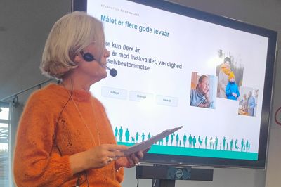 Formanden for byrådets social- og sundhedsudvalg, Anne Marie Søe Nørgaard, var blandt oplægsholderne på ældredagen på rådhuset i Herning.