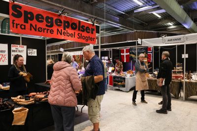 Mad- og drikkevarer fylder en del på messen, hvor der er gode muligheder for smagsprøver.