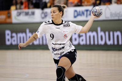 Team Esbjergs Nora Mørk skadede sin venstre ankel onsdag mod Horsens.