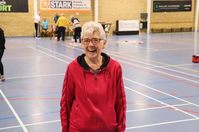 Hanne Jacobsen har gået til ældregymnastik de sidste 14 år, og hun nyder samværet med de andre seniorer.