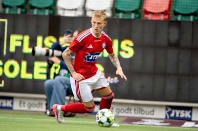 Lucas Riisgaard har gjort ondt på modstanderne i Superligaen. Søndag gælder det AC Horsens på Jysk Park.