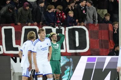 Målmand Diant Ramaj græmmer sig efter at have kostet FCK et mål mod FCM.