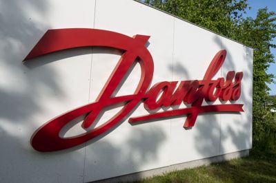 Danfoss udvikler produkter til energioptimering. På verdensplan har den danske koncern 39.000 ansatte.