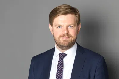 Kurator Søren Volder fra advokatfirmaet Bech-Bruun siger, at fokus er rettet mod at bevare så mange værdier og arbejdspladser som muligt.