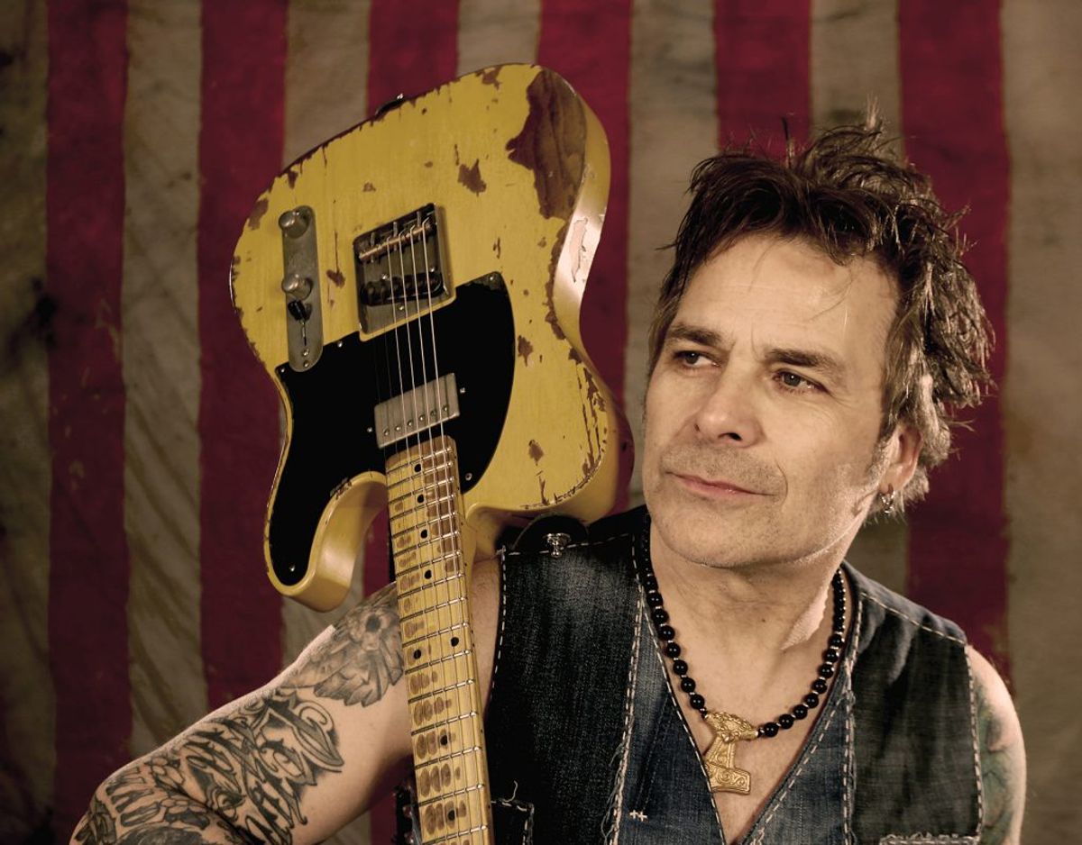 Sang nummer fem. Mike Tramp synger ’Everything Is Alright’ som han selv står bag. Klik videre i galleriet for flere billeder af årets kunstnere. Foto: Morten Madsen.