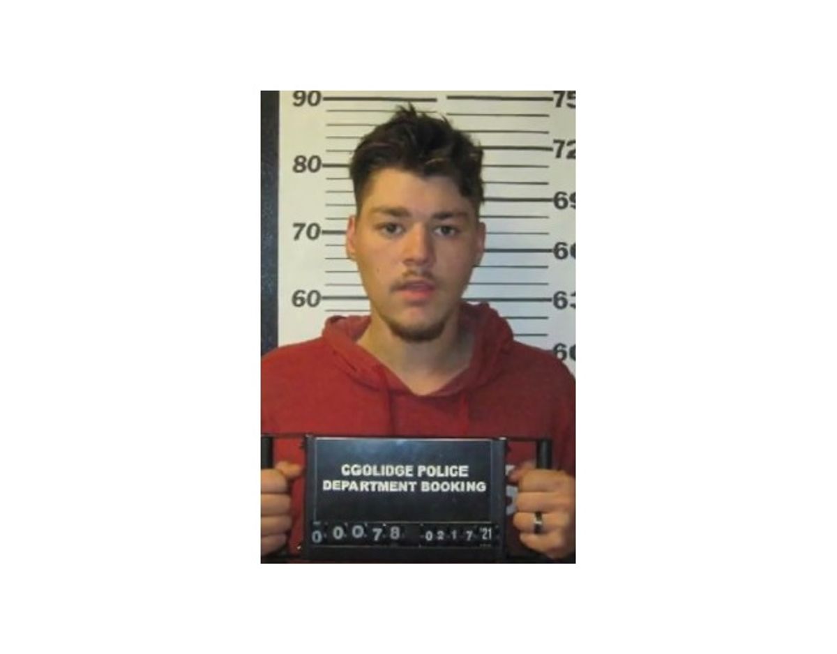 Det er uvist, hvordan det lykkedes den unge mand at bagbinde sig selv. Foto: Coolidge Police Department