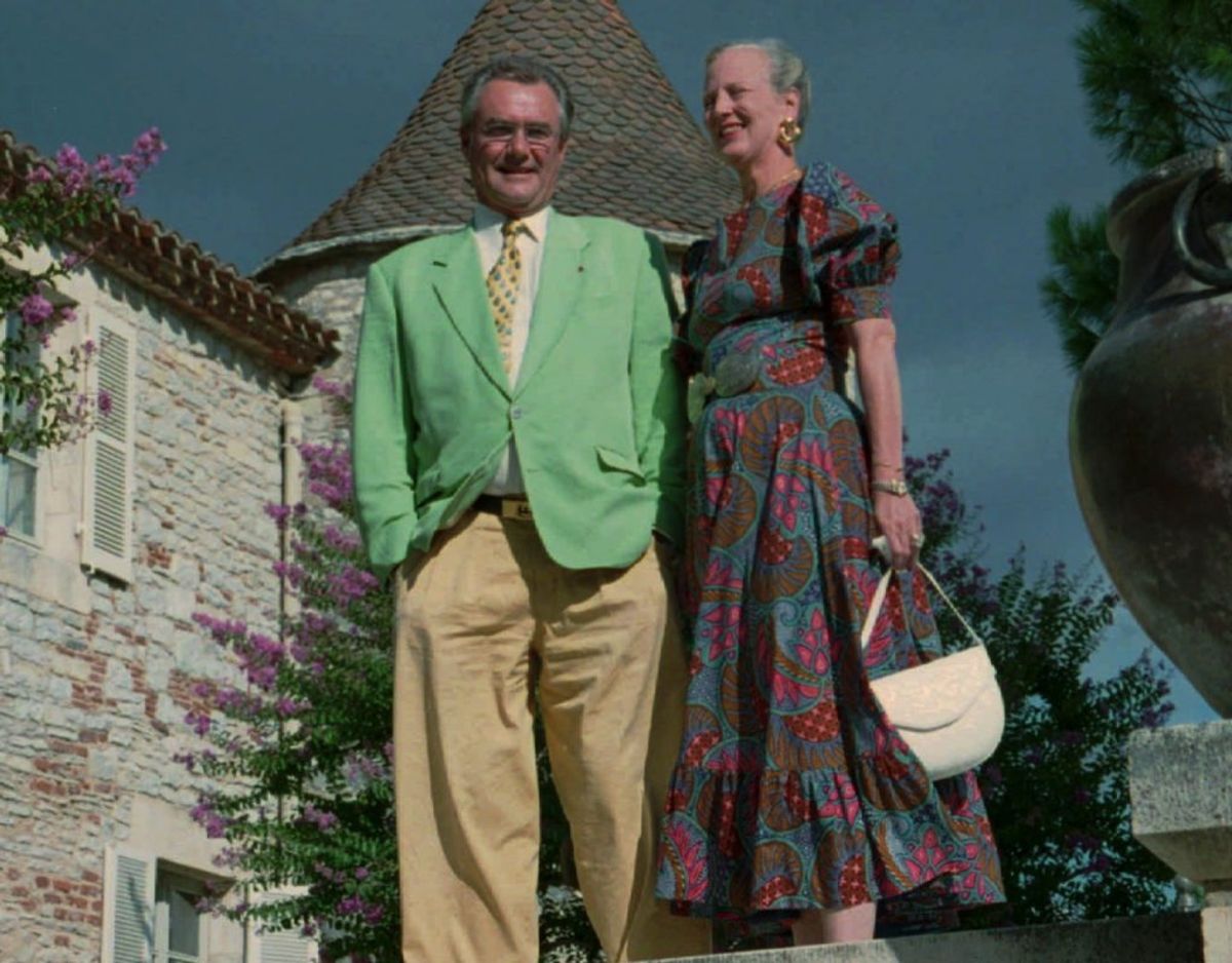 Dronning Margrethe og prins Henrik ved pressemøde på Chateau de Cayx i Cahors i 1994, året hvor prinsen fyldte 60. Foto: Jørgen Jessen/Scanpix.