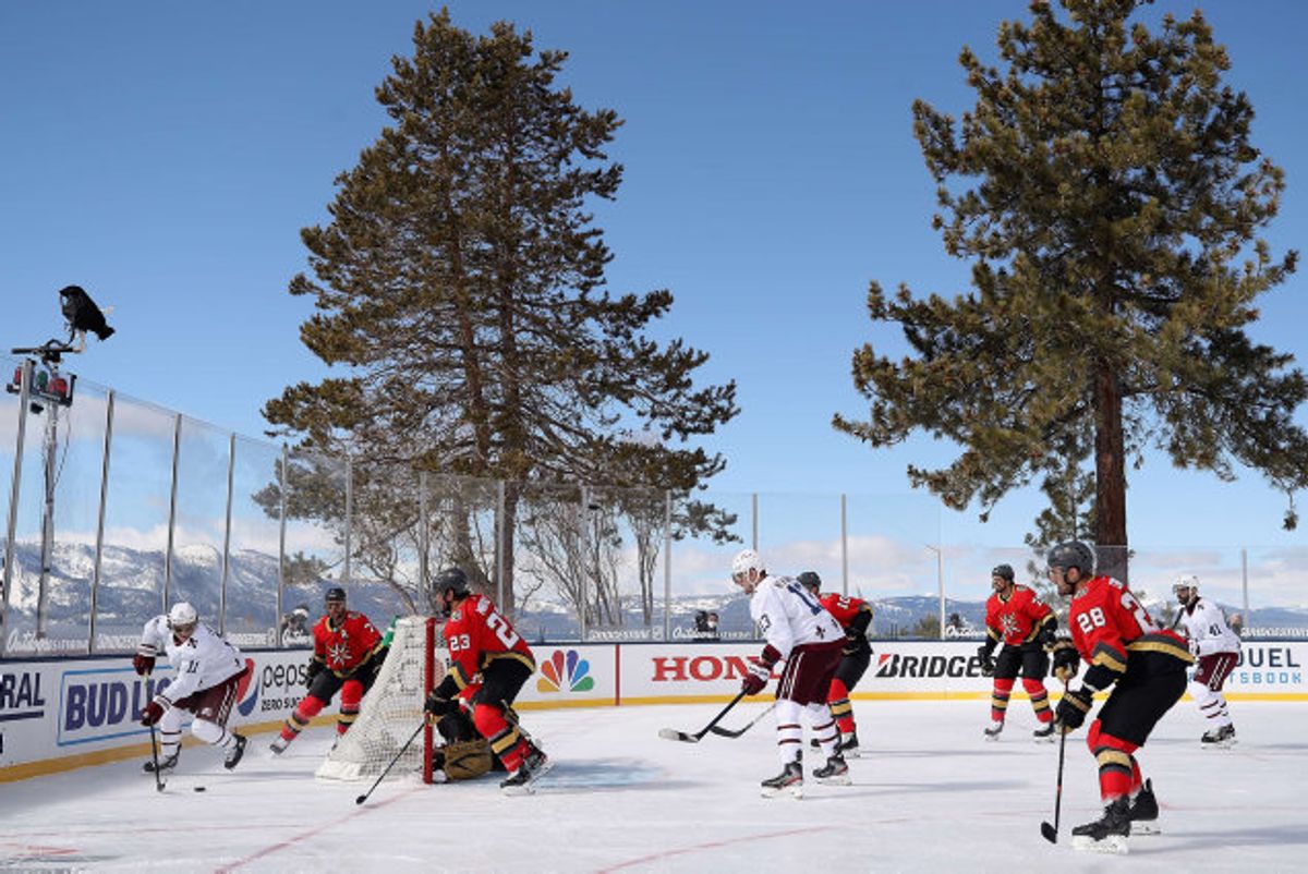 NHL har siden 2008 afholdt 30 kampe udendørs. Foto: Christian Petersen/AFP
